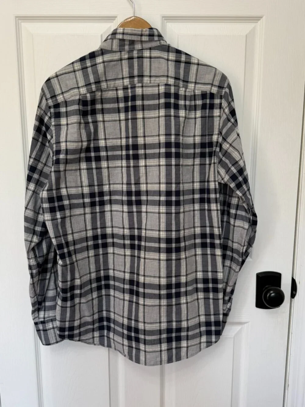 J.Crew Mens Plaid Button Down Shirt 100% Cotton Navy Gray Medium